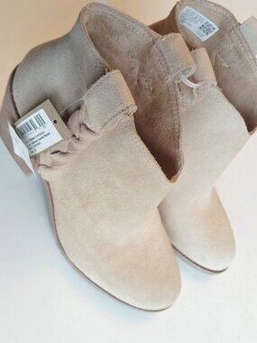 TOMS Women's Beige Ankle Boots - Size 7.5 US